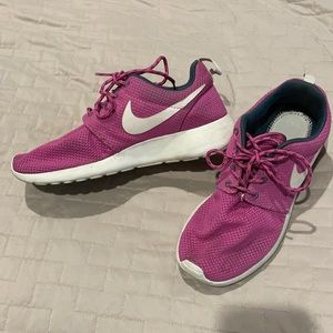 Nike Roshe running shoes